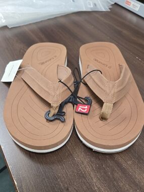 George Size 12 Light Brown Thong Sandal